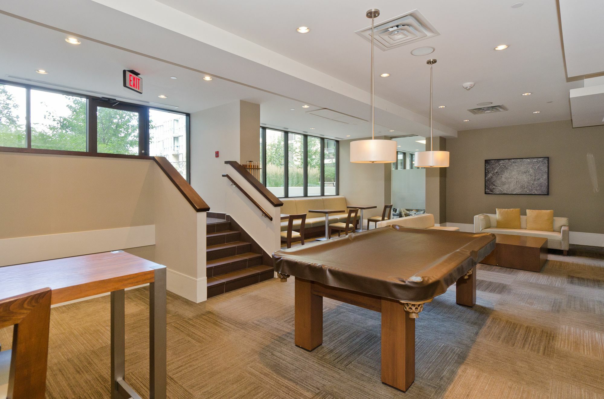 Digs Waterfront Apartment Calgary