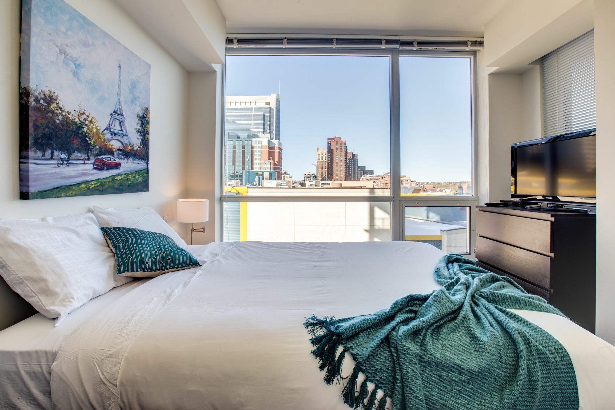 Apartment Digs Waterfront